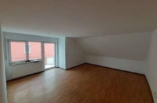 Wohnung mieten in Pamiersring 148, 74564 Crailsheim, Schöne 3 Zimmer Wohnung mit Balkon