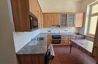 Wohnung mieten in Kaiser-Otto-Ring, 39106 Alte Neustadt, Wohnen mit Charakter: Modernisierte Altbauwohnung in Magdeburg