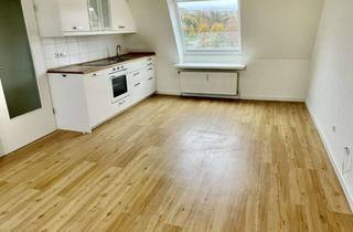 Wohnung mieten in Junkerhohlweg 21, 24939 Neustadt, Schöne 1-Zimmer-Dachgeschosswohnung