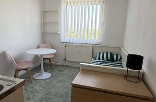 Wohnung mieten in Feldstraße 135, 22880 Wedel, Renovierte, möblierte 1-Zimmer-Wohnung in Wedel ab 01.08.