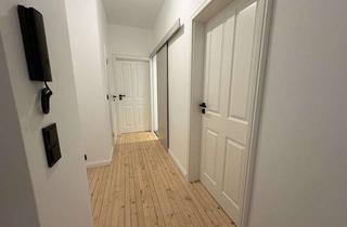 Wohnung mieten in 51105 Poll, Erstbezug nach Sanierung - Altbauwohnung mit Balkon an den Poller Wiesen