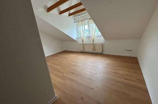 Wohnung mieten in Bäumkesweg 13, 59846 Sundern, Zuhause mit vier Zimmern und viel Platz in Sundern