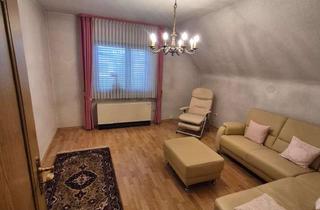 Wohnung mieten in 63512 Hainburg, 3 Zimmer Wohnung mit Balkon im 2-Familienhaus in Hainburg