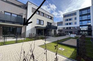 Wohnung mieten in Böblinger Straße, 50739 Bilderstöckchen, Wohnen im Grünen: 2-Zimmer-Wohnung mit zwei Terrassen und kleinem Garten