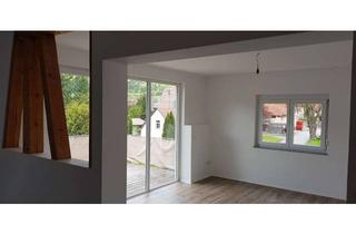Wohnung mieten in Mühlstraße, 78604 Rietheim-Weilheim, Sonnige Maisitte-Wohnung mit toller Aussicht , EBK und Carport