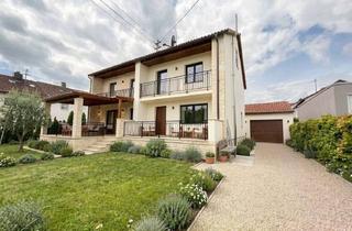 Haus kaufen in 89601 Schelklingen, Liebevoll sanierte DHH mit grünem Garten, Balkon und Sonnenterrasse! Sofort frei!