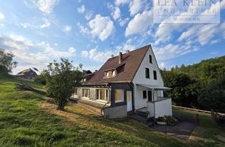 Einfamilienhaus kaufen in 57572 Harbach, Vielseitiges Einfamilienhaus mit großem Wintergarten und flexibel nutzbarem Obergeschoss