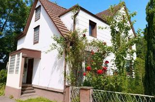 Einfamilienhaus kaufen in 73054 Eislingen, Charmantes Einfamilienhaus mit großem Garten in ruhiger Wohnlage und Entwicklungsmöglichkeiten