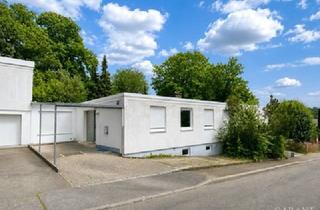 Einfamilienhaus kaufen in 86609 Donauwörth, Bungalow mit großem Potenzial in ruhiger Lage der Donauwörther Parkstadt