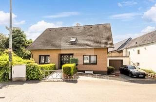 Haus kaufen in 53881 Euskirchen, Großzügiges Zweifamilienhaus mit Mehrgenerationenpotenzial auf 788 m² Grundstück
