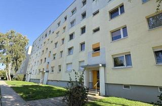 Wohnung mieten in Rudolstädter Straße, 07549 Gera, Modernes Zuhause mit Balkon für Singles in Gera-Lusan