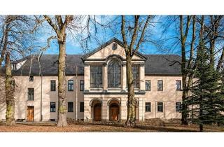 Villa kaufen in 39387 Oschersleben, Oschersleben (Bode) - villa Schloß Grundstück
