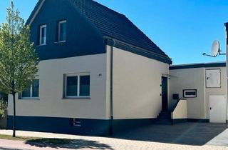 Einfamilienhaus kaufen in 59269 Beckum, Beckum - Charmantes, frisch saniertes Einfamilienhaus mit großen Garten