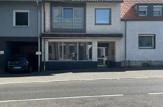 Mehrfamilienhaus kaufen in 50226 Frechen, Frechen - Vollvermietetes Mehrfamilienhaus | 3 WE | Kapitalanlage | Frechen