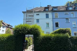 Wohnung kaufen in 45143 Essen, Essen - Sanierungsbedürftige 2-Zimmer-Wohnung in zentraler Lage in Essen