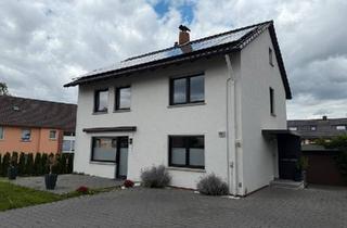 Haus kaufen in 32545 Bad Oeynhausen, Bad Oeynhausen - Modernisiertes 1-2 Familienhaus mit zusätzlichen Baugrundstück