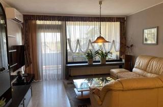 Wohnung kaufen in 90766 Unterfarrnbach, 4-Zimmer-Komfortwohnung mit Loggia sowie Nutzung des Schwimmbad- und Fitnessbereichs ...