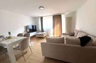 Wohnung kaufen in Heinrich-Längerer-Straße 32, 71229 Leonberg, Charmante 2-Zimmer-Wohnung mit zusätzlichem Raum im Dach für Home-Office in Leonberg