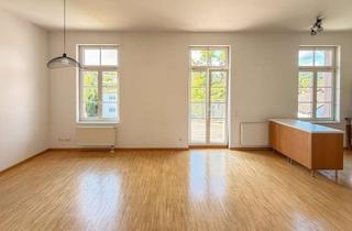 Wohnung kaufen in 72202 Nagold, Wohnen mit Geschichte – Stilvolle 4-Zimmer-Wohnung in der Villa Lemberg