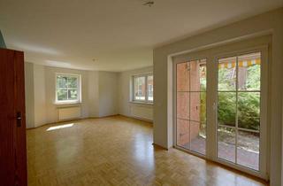 Wohnung kaufen in 21244 Buchholz, Wohnen im Grünen: Barrierearme 3-Zimmer-Wohnung mit Terrasse und Carport