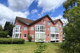 Wohnung kaufen in Grüne Aue 6/8, 38700 Braunlage, Machen Sie eine 3-Zimmer Wohnung daraus: Ruhige Lage, toller Blick, direkt an der Hasselkopfwiese