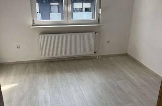 Wohnung mieten in Waldstraße 19, 69242 Mühlhausen, Zwei Zimmer in Mühlhausen: Helle Dachgeschosswohnung mit Gemeinschaftsgarten