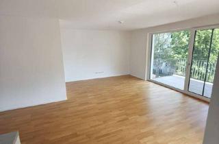 Wohnung mieten in Fichtestraße 81, 78224 Singen, Hochwertige 4 Zimmer Wohnung im 2 OG