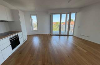 Wohnung mieten in Isarstraße 8b, 91052 Erlangen, Komfortabel wohnen mit Aufzug, EBK und großem Balkon