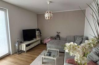 Wohnung mieten in Alexander-Behm-Straße, 23966 Wismar-West, Großzügige helle 2-Zimmer-Wohnung mit Balkon in Wismar West - 77m2