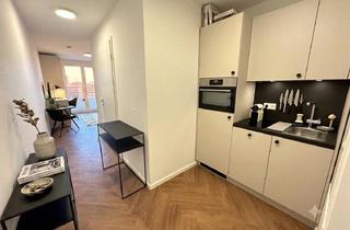Wohnung mieten in Krautstraße 30ü, 10243 Friedrichshain, Einziehen & Genießen: Smarte Küche, Dachterrasse & Top-Anbindung!