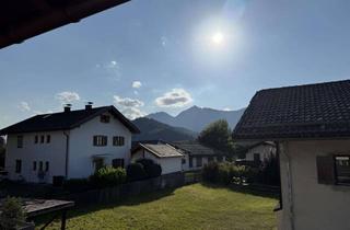 Wohnung mieten in 82438 Eschenlohe, Frisch renovierte 2,5-Zimmer-Wohnung mit zwei Balkonen und herrlichem Bergblick