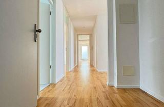 Penthouse mieten in Polizeimeister-Kaspar-Straße 10, 60320 Dornbusch, Rarität – Lichtdurchflutete und großzügig geschnittene Penthouse-Wohnung mit 47qm West-Terrasse