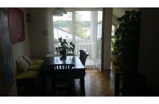 Wohnung mieten in Karolingerstraße 26, 82205 Gilching, Schöne, großzügige 3-Zimmer Dachgeschoßwohnung mit Loggia