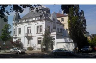 Wohnung mieten in Karlstrasse 12, 88212 Ravensburg, Stilvolle, vollständig renovierte 1-Zimmer-DG-Wohnung mit gehobener Innenausstattung in Ravensburg