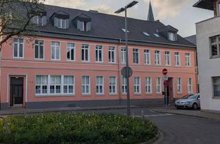 Lofts mieten in Burgstraße 6-10, 47829 Uerdingen, Altbauwohnung mit Loft-Flair im Herzen von Uerdingen