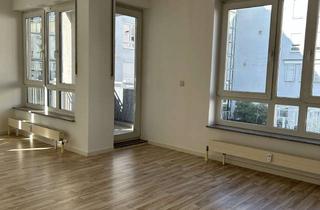 Wohnung mieten in Fritz-Büchner-Str. 16c(E1.14), 99085 Johannesvorstadt, Ihr neues Zuhause mit Balkon und Einbauküche E 1.14