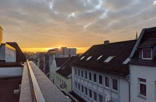 Wohnung mieten in Stadtweg 58, 24837 Schleswig, Sonnige, zentrale 3 Zi. Whg. mit Parkettboden und großem Südbalkon
