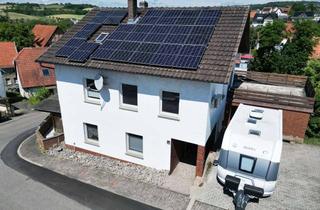 Einfamilienhaus kaufen in 34414 Warburg, Leben mit Weitblick – Freistehendes Einfamilienhaus in idyllischer Hanglage von Warburg-Scherfede