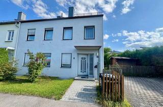 Haus kaufen in 85435 Erding, Ein Haus – viele Optionen: Reihenendhaus mit 3 Wohneinheiten in begehrter Lage von Erding