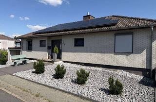 Einfamilienhaus kaufen in Pferdehude, 37603 Holzminden, „Kernsaniertes Einfamilienhaus | 1.281 m² Grundstück | 13 kWp PV-Anlage | Doppelgarage | Silberborn“
