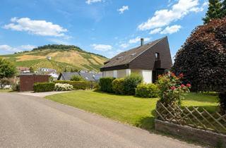 Haus kaufen in 71404 Korb, Exklusives Wohnen in Bestlage von Kleinheppach – Traumgrundstück mit unverbaubarem Weinbergblick