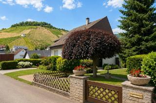 Haus kaufen in 71404 Korb, Exklusives Wohnen in Bestlage von Kleinheppach – Traumgrundstück mit unverbaubarem Weinbergblick