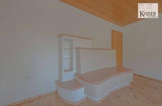 Haus kaufen in Enkendorfstraße 83, 79664 Wehr, Familienhaus mit großem Grundstück und Entwicklungspotenzial