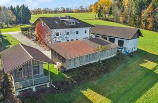 Haus kaufen in 94575 Windorf, Randlage mit Wohnhaus, 4 Garagen, 5 CP-Stpl. und 1553 m² Grund - 410.000 €!