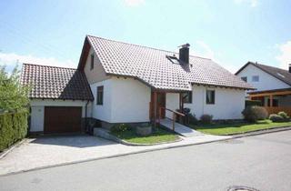 Einfamilienhaus kaufen in 72351 Geislingen, Tolle Gelegenheit! Einfamilienhaus mit Garage u. ELW am Ortsrand zu einem fairen Preis!