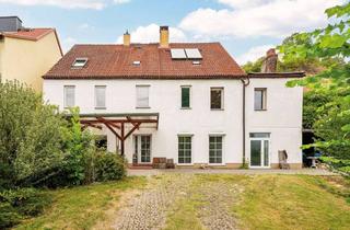 Haus kaufen in 16248 Oderberg, Familientraum in Hanglage: 8 Zimmer, 3 Etagen und ein liebevoll angelegter Garten in Oderberg!