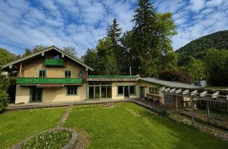 Haus kaufen in 83324 Ruhpolding, Großes parkähnliches Grundstück mit Altbestand zentral in Ruhpolding