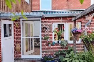 Einfamilienhaus kaufen in 25870 Oldenswort, Einfamilienhaus mit Einliegerwohnung in Oldenswort zu verkaufen