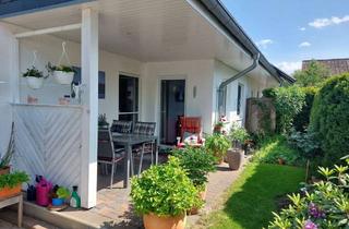 Haus kaufen in 24980 Schafflund, Wohnhaus mit zwei vermieteten ebenerdigen Wohnungen