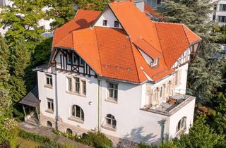 Villa kaufen in 78647 Trossingen, Zeitlose Eleganz trifft einzigartigen Wohncharakter-Historische Villa mit Denkmalschutz